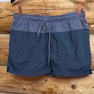 Columbia Gray and Black Sports Skirt